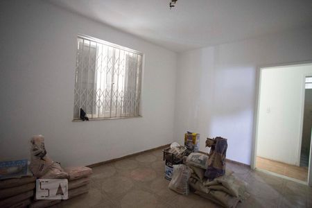 Sala de casa de condomínio à venda com 3 quartos, 100m² em Centro, Niterói
