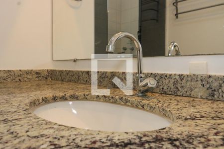 Apartamento à venda com 69m², 2 quartos e 2 vagasBanheiro