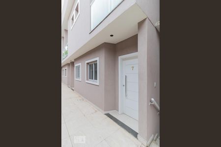 Frente de casa de condomínio à venda com 2 quartos, 84m² em Itaquera, São Paulo