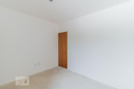 Casa de condomínio à venda com 84m², 2 quartos e 2 vagasSuíte 2