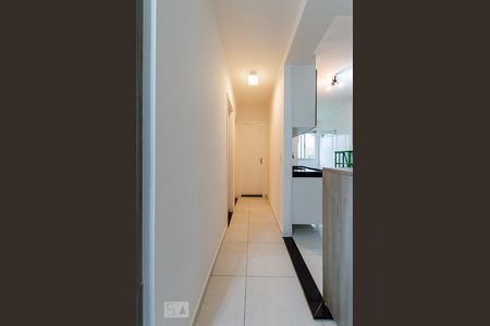 Corredor de apartamento para alugar com 2 quartos, 50m² em Jardim Myrian Moreira da Costa, Campinas