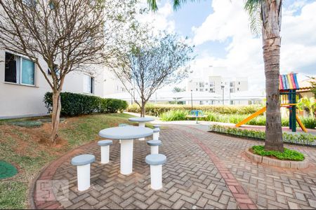 Apartamento para alugar com 50m², 2 quartos e 1 vagaÁrea comum