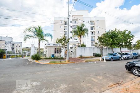 Apartamento para alugar com 50m², 2 quartos e 1 vagaFachada do Condomínio