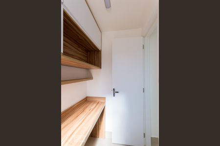 Apartamento à venda com 55m², 2 quartos e 2 vagasQuarto 2 (Escritório)