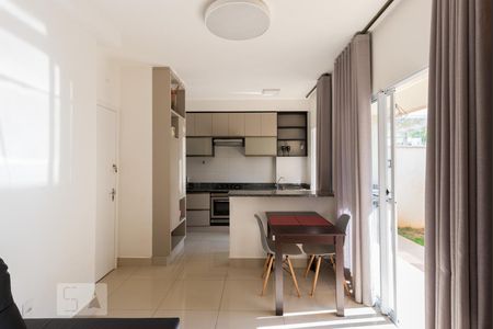 Sala e Cozinha de apartamento à venda com 2 quartos, 55m² em Ouro Preto, Belo Horizonte