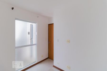 Quarto 2 de casa de condomínio para alugar com 2 quartos, 60m² em Vila Santana, São Paulo