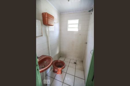 Banheiro de casa para alugar com 3 quartos, 80m² em Padre Reus, São Leopoldo