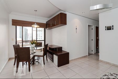 Sala de apartamento para alugar com 2 quartos, 61m² em Bela Vista, São Paulo