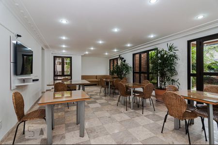 Apartamento para alugar com 61m², 2 quartos e 1 vagaÁrea comum - Salão de festas