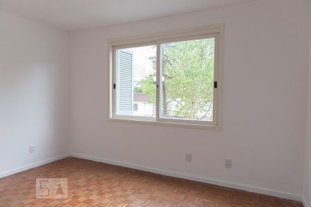 Quarto 1 de apartamento para alugar com 2 quartos, 63m² em Chácara das Pedras, Porto Alegre