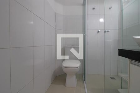 Banheiro de kitnet/studio para alugar com 1 quarto, 35m² em Vila São Pedro, São Paulo