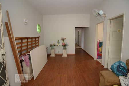 Sala de casa para alugar com 3 quartos, 530m² em Tanque, Rio de Janeiro