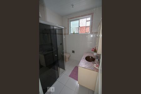 Banheiro de casa para alugar com 3 quartos, 530m² em Tanque, Rio de Janeiro