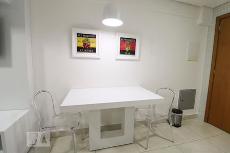 Suíte de kitnet/studio para alugar com 1 quarto, 41m² em Jardim Goiás, Goiânia