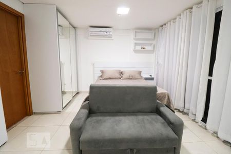 Suíte de kitnet/studio para alugar com 1 quarto, 41m² em Jardim Goiás, Goiânia