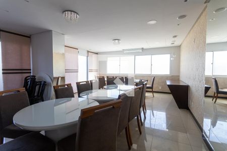 Apartamento para alugar com 70m², 2 quartos e 1 vaga Apartamento para alugar com 70m², 2 quartos e 1 vagaÁrea comum - Salão de festas