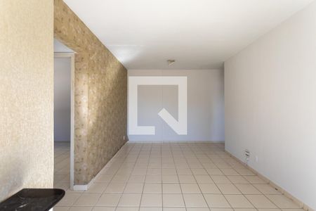 Apartamento para alugar com 70m², 2 quartos e 1 vaga Apartamento para alugar com 70m², 2 quartos e 1 vagaSala