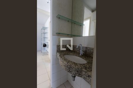 Apartamento para alugar com 70m², 2 quartos e 1 vaga Apartamento para alugar com 70m², 2 quartos e 1 vagaBanheiro