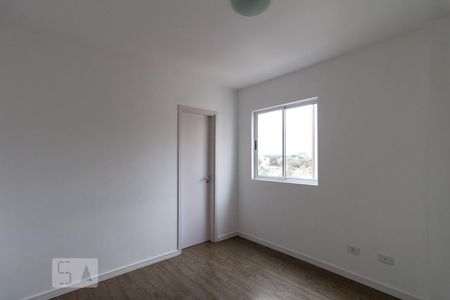 Suíte de apartamento para alugar com 2 quartos, 73m² em Hugo Lange, Curitiba