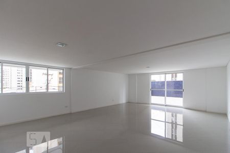Apartamento para alugar com 73m², 2 quartos e 2 vagasAcademia