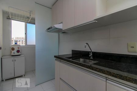 Cozinha de apartamento à venda com 2 quartos, 69m² em Vila Ipiranga, Porto Alegre
