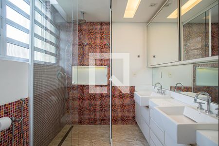 Apartamento para alugar com 172m², 3 quartos e 2 vagasBanheiro da Suíte