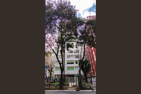 Apartamento para alugar com 172m², 3 quartos e 2 vagasFachada