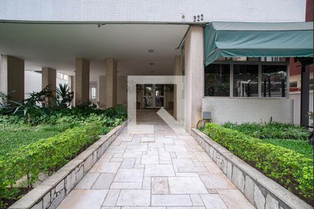 Apartamento para alugar com 172m², 3 quartos e 2 vagasÁrea comum - Hall de entrada