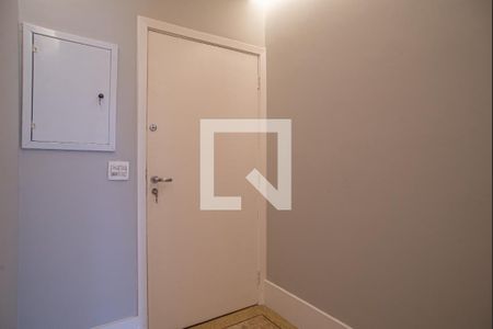 Apartamento para alugar com 172m², 3 quartos e 2 vagasHall de entrada do apartamento