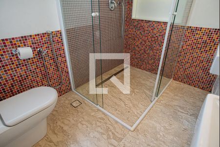 Apartamento para alugar com 172m², 3 quartos e 2 vagasBanheiro da Suíte