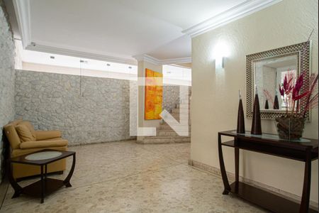 Apartamento para alugar com 172m², 3 quartos e 2 vagasÁrea comum - Hall Social