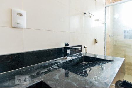 Banheiro de casa à venda com 2 quartos, 90m² em Parque Imperador, Campinas