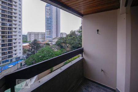 Apartamento à venda com 154m², 3 quartos e 2 vagasVaranda Sala