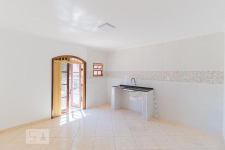 Sala/Cozinha de casa à venda com 2 quartos, 70m² em Vila Ré, São Paulo