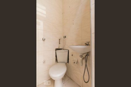 Casa à venda com 72m², 2 quartos e 1 vagaBanheiro de Serviço