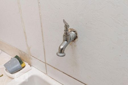 Casa à venda com 72m², 2 quartos e 1 vagaÁrea de Serviço