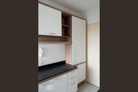 Apartamento para alugar com 54m², 2 quartos e 1 vaga Apartamento para alugar com 54m², 2 quartos e 1 vagaCOZINHA