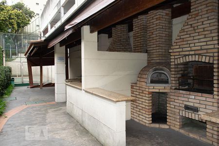 Apartamento para alugar com 54m², 2 quartos e 1 vaga Apartamento para alugar com 54m², 2 quartos e 1 vagaÁrea comum - Churrasqueira
