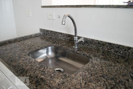 Apartamento para alugar com 54m², 2 quartos e 1 vaga Apartamento para alugar com 54m², 2 quartos e 1 vagaCOZINHA