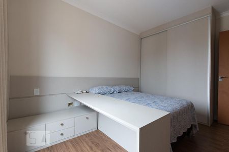 Casa de condomínio à venda com 300m², 4 quartos e 6 vagasQuarto 3