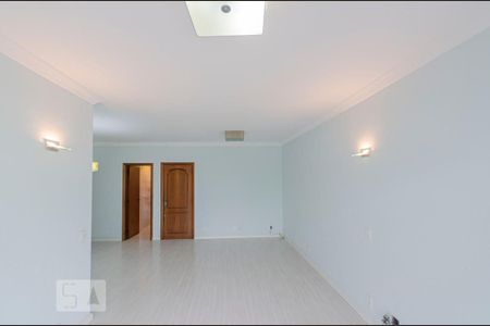 Apartamento à venda com 140m², 3 quartos e 2 vagas892968241