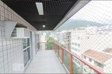 Apartamento à venda com 140m², 3 quartos e 2 vagasVaranda da Sala