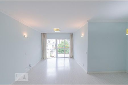 Apartamento à venda com 140m², 3 quartos e 2 vagas892968241