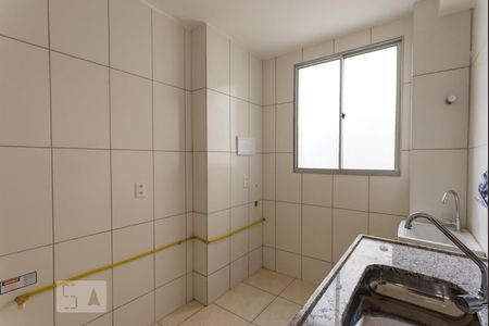 Cozinha e Área de Serviço de apartamento para alugar com 1 quarto, 40m² em Castelo, Belo Horizonte
