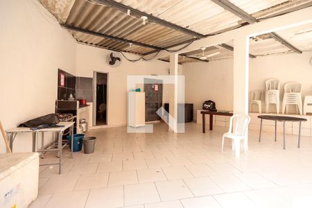 Apartamento para alugar com 50m², 2 quartos e sem vaga Apartamento para alugar com 50m², 2 quartos e sem vagaSalão de Festas
