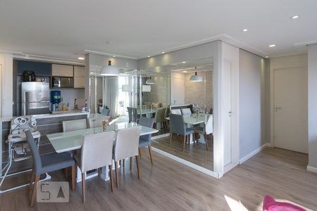 Sala de apartamento para alugar com 2 quartos, 69m² em Jardim Santo Antoninho, São Paulo