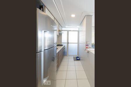 Apartamento para alugar com 69m², 2 quartos e 1 vagaCozinha