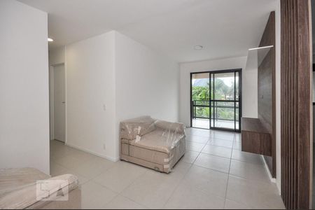 Sala de apartamento para alugar com 2 quartos, 68m² em Jacarepaguá, Rio de Janeiro