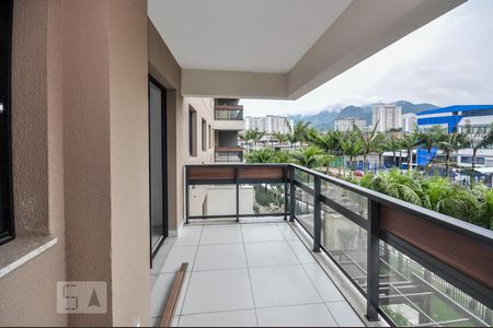 Varanda de apartamento para alugar com 2 quartos, 68m² em Jacarepaguá, Rio de Janeiro