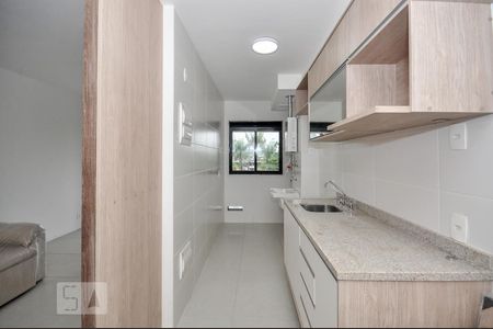 Apartamento para alugar com 68m², 2 quartos e 1 vaga Apartamento para alugar com 68m², 2 quartos e 1 vagaCozinha e Área de Serviço